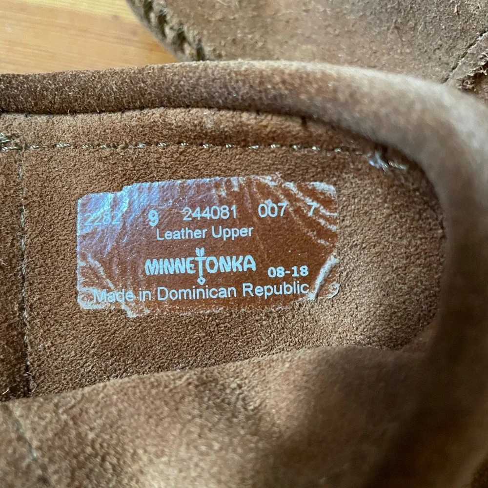 Minnetonka Brown Suede Fringe Boots back zip kids size 9